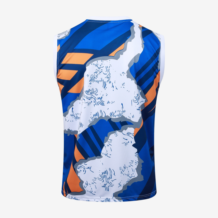 Real Madrid 2025/26 Kit Training - Image 3