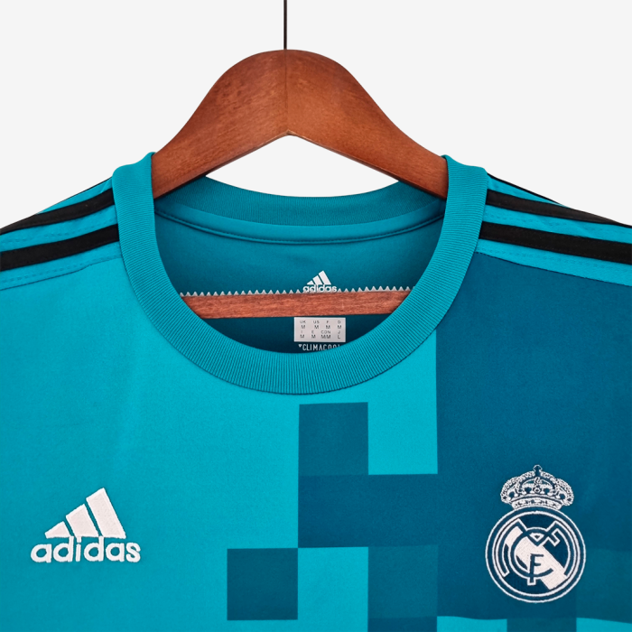 Real Madrid 2017/18 Third Jersey – Retro Version - Image 5