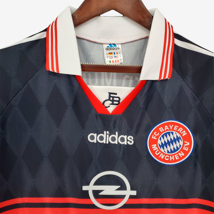 Bayern Munich 1997/99 Home Jersey – Retro Version - Image 5