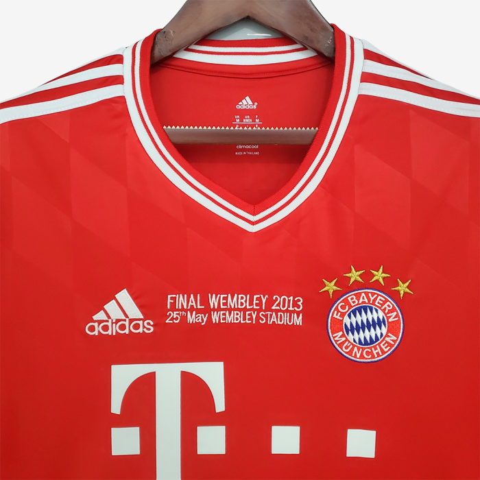 Bayern Munich 2013/14 Home Jersey Long Sleeve – Retro Version - Image 5