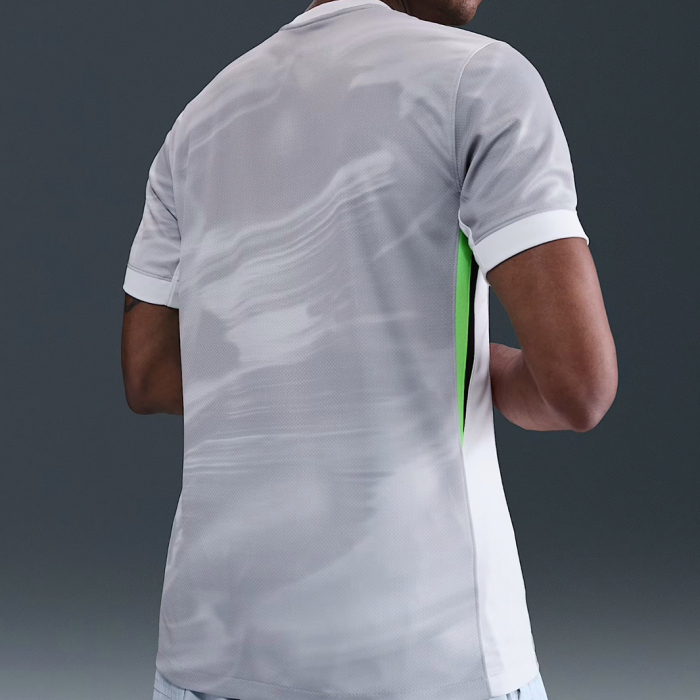 Wolfsburg 2025/26 Away Jersey – Fan Version - Image 3