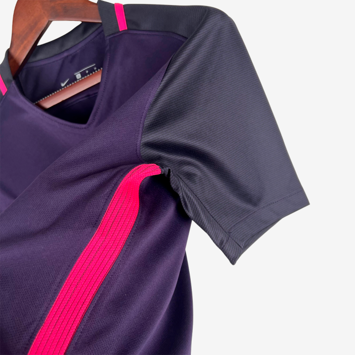 Barcelona 2016/17 Away Jersey – Retro Version - Image 5