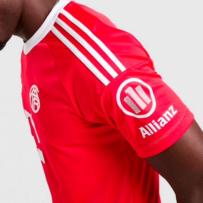 Bayern Munich 2025/26 Goalkeeper Jersey – Fan Version - Image 4