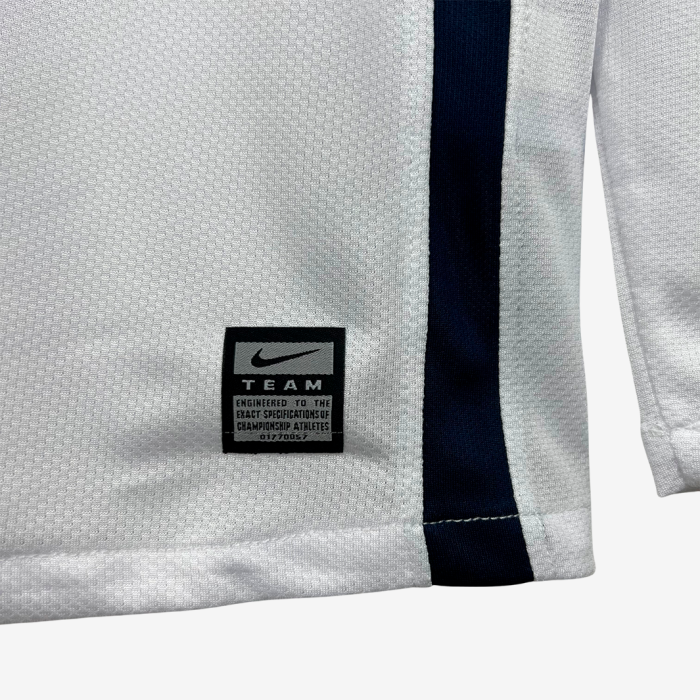 Manchester United 2007/08 Away Jersey Long Sleeve – Retro Version - Image 5