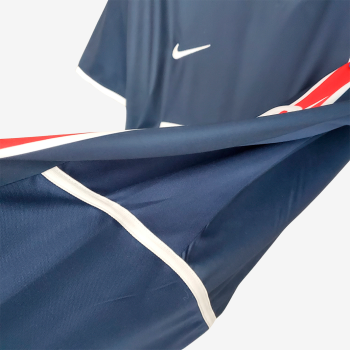 Paris Saint-Germain (PSG) 2002/03 Home Jersey – Retro Version - Image 5