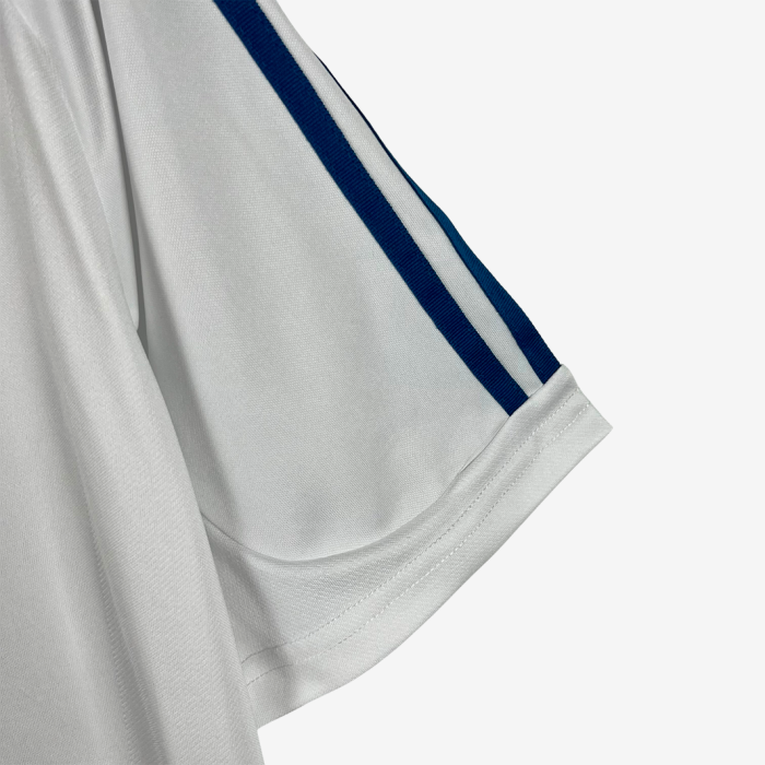 Real Madrid 2001/02 Home Jersey – Retro Version - Image 5