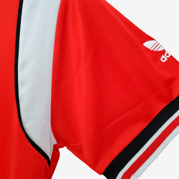Manchester United 1985/86 Home Jersey - Retro Version - Image 5