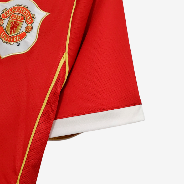 Manchester United 2006/07 Home Jersey - Retro Version - Image 6