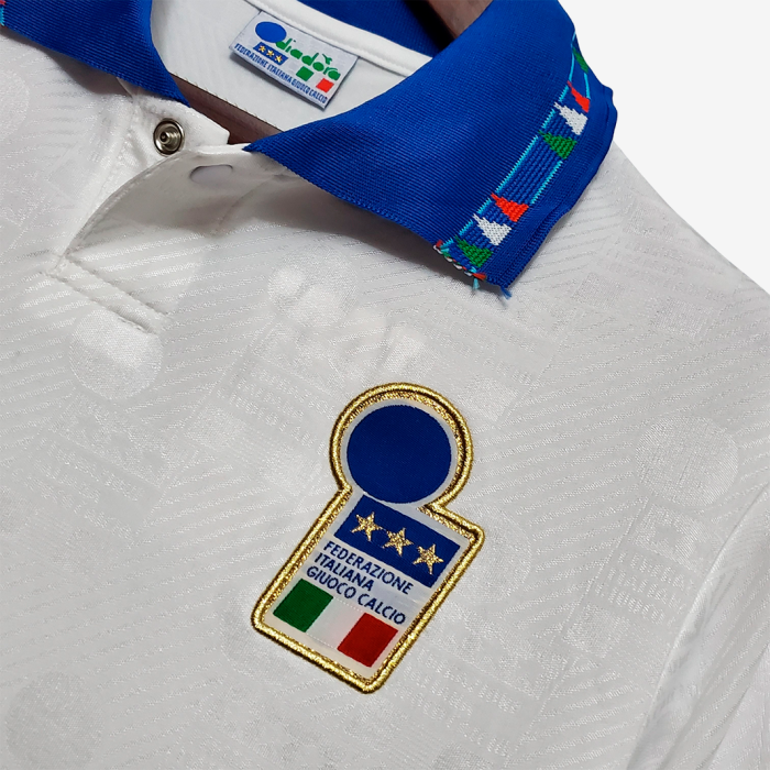 Italy 1994 Away Jersey - Retro Version - Image 7