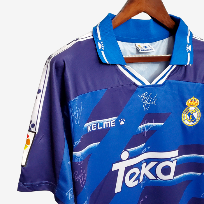 Real Madrid 1994/96 Home Jersey - Retro Version - Image 6