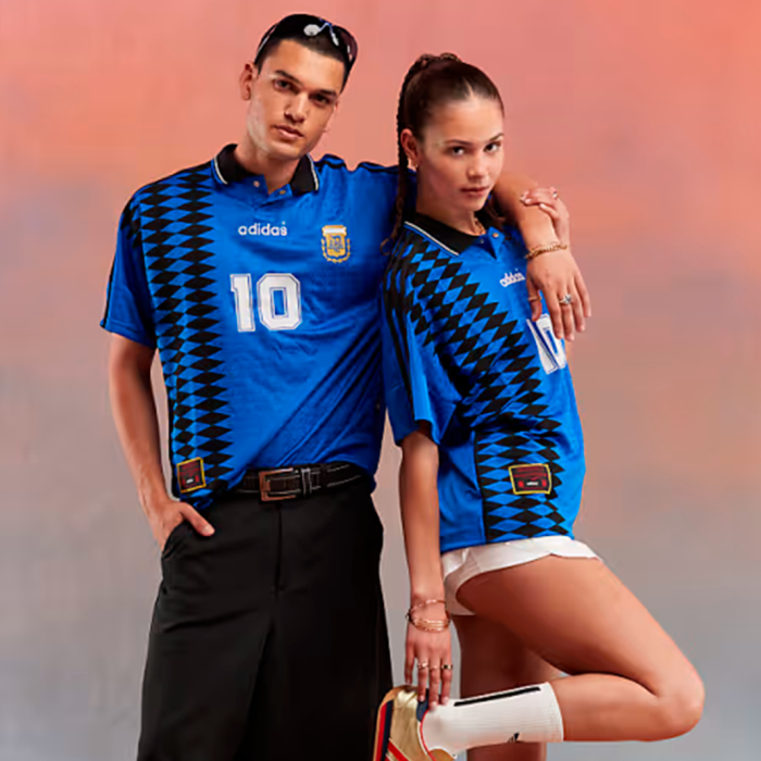 Argentina 1994 Away Jersey - Fan Version - Image 3