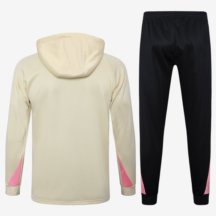 Paris Saint Germain 2024/25 Tracksuit - Image 4