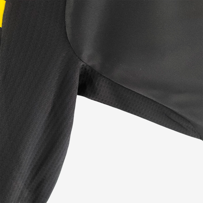 Real Madrid 2011/12 Goalkeeper Jersey – Retro Version - Image 5