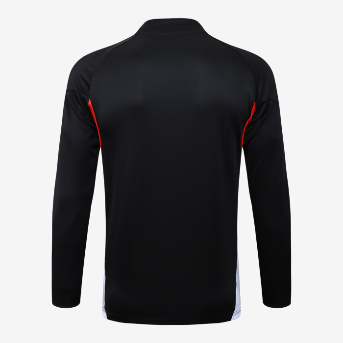 Bayern Munich 2025/26 Tracksuit - Image 4