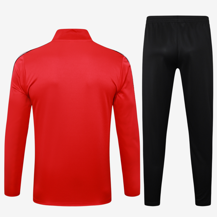 Manchester United 2025/26 Tracksuit - Image 4