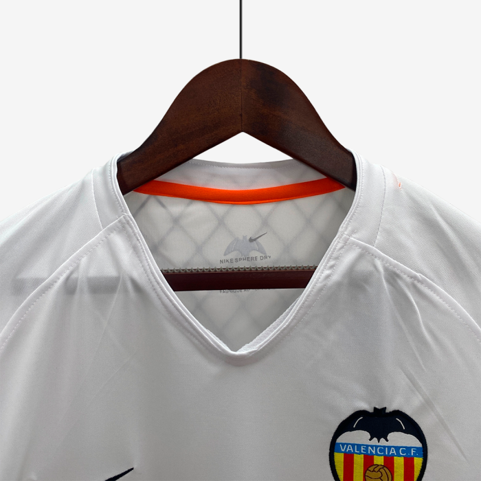 Valencia 2006/07 Home Jersey - Retro Version - Image 6