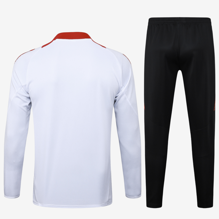Internacional 2024/25 Tracksuit - Image 4