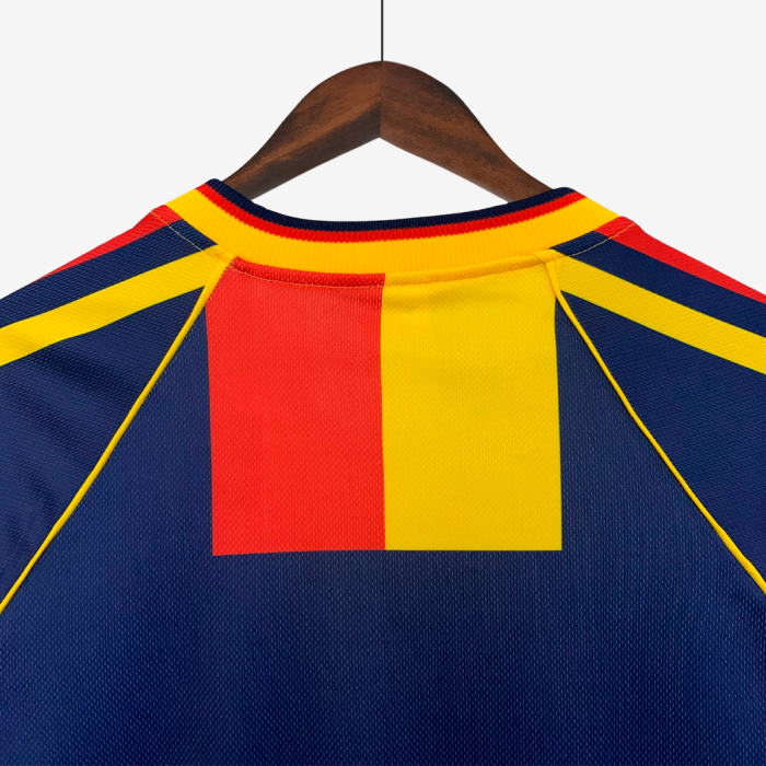 Galatasaray 1998/99 Third Jersey - Retro Version - Image 8