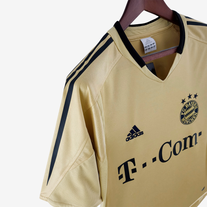 Bayern Munich 2004/05 Away Jersey – Retro Version - Image 5
