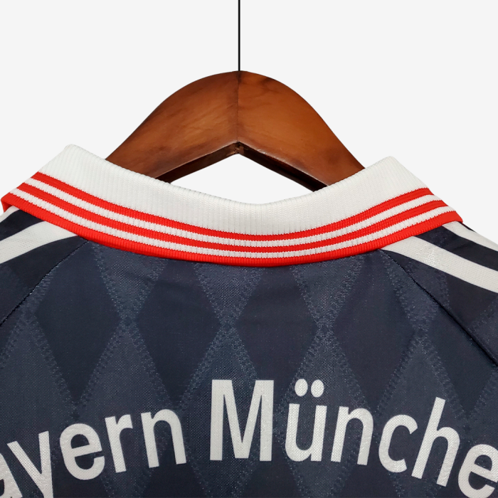Bayern Munich 1997/99 Home Jersey – Retro Version - Image 6
