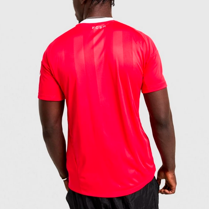 Bayern Munich 2025/26 Goalkeeper Jersey – Fan Version - Image 3