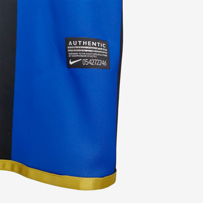 Inter Milan 2008/09 Home Jersey - Retro Version - Image 9