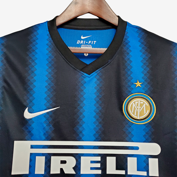 Inter Milan 2010/11 Home Jersey - Retro Version - Image 7