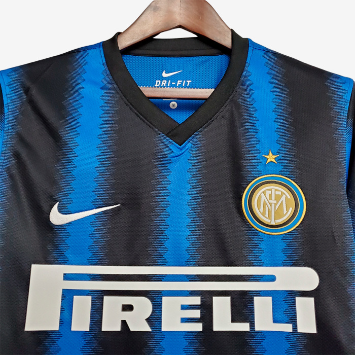 Inter Milan 2010/11 Home Jersey Long Sleeve - Retro Version - Image 7