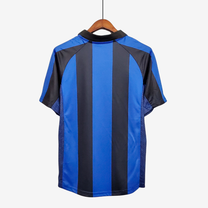 Inter Milan 2001/02 Home Jersey - Retro Version - Image 2