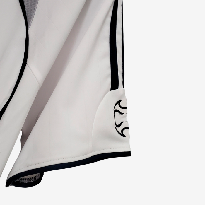 Real Madrid 2006/07 Home Jersey - Retro Version - Image 6