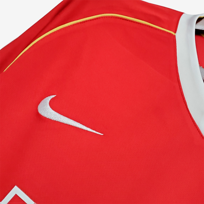 Manchester United 2006/07 Home Jersey Long Sleeve - Retro Version - Image 7