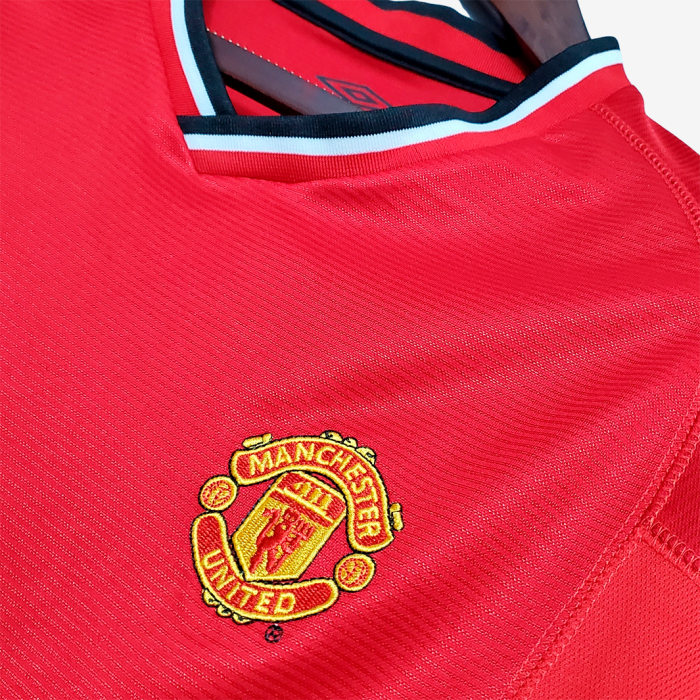 Manchester United 2000/01 Home Jersey - Retro Version - Image 2
