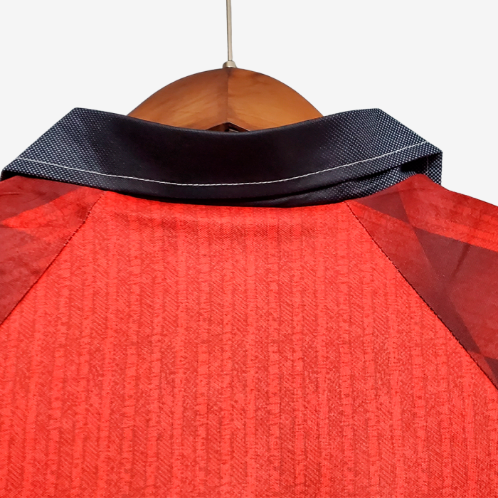 Manchester United 1996/98 Home Jersey - Retro Version - Image 7