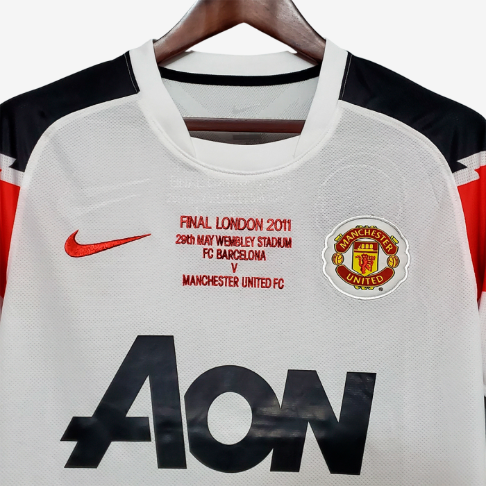 Manchester United 2010/11 Away Jersey UCL - Retro Version - Image 2