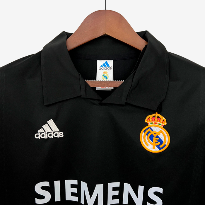 Real Madrid 2002/03 Away Jersey – Retro Version - Image 5