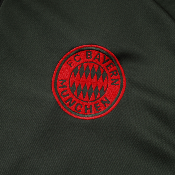 Bayern Munich 2025/26 Tracksuit - Image 5