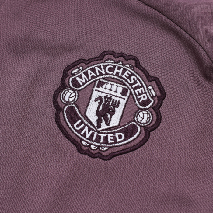Manchester United 2025/26 Tracksuit - Image 8