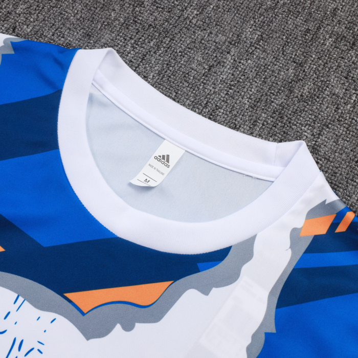 Real Madrid 2025/26 Kit Training - Image 5