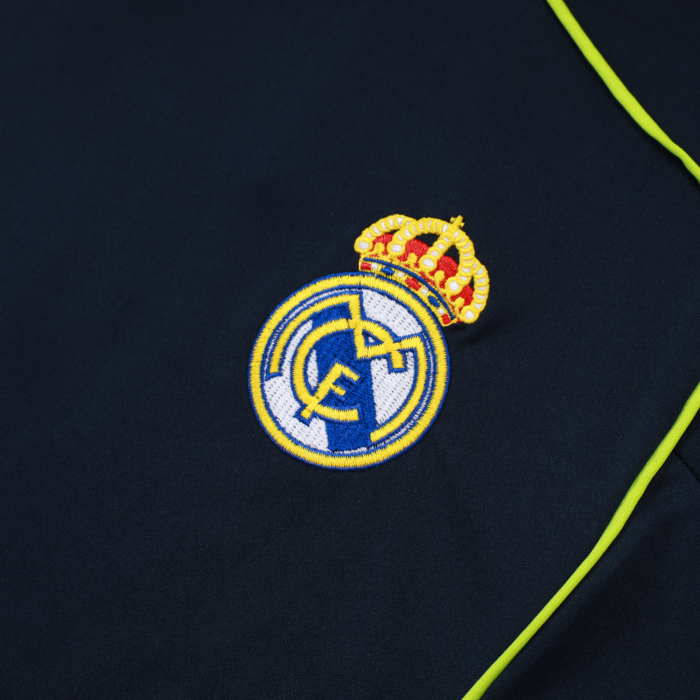 Real Madrid 2025/26 Kit Training - Image 6