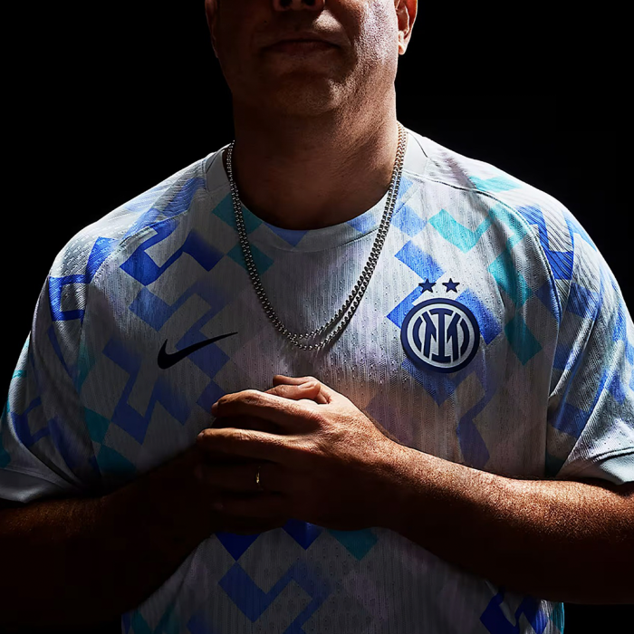 Inter Milan 2025/26 Away Jersey - Player Version - Image 2