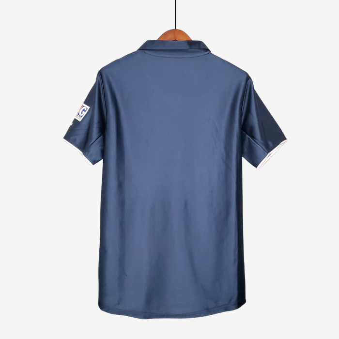 Paris Saint-Germain (PSG) 2001/02 Home Jersey – Retro Version - Image 3