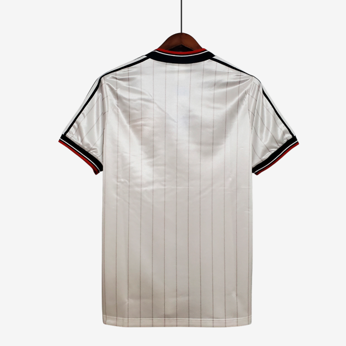 Manchester United 1983/84 Away Jersey - Retro Version - Image 7
