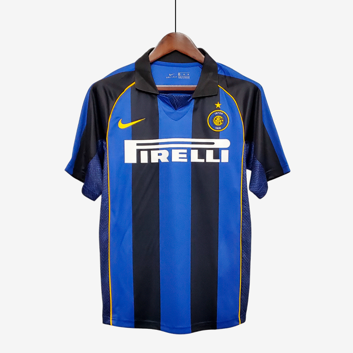 Inter Milan 2001/02 Home Jersey - Retro Version - Image 1