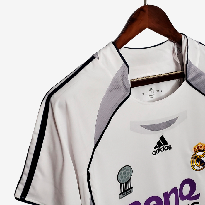 Real Madrid 2006/07 Home Jersey - Retro Version - Image 7
