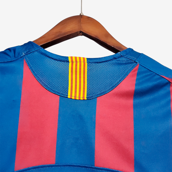 Barcelona 2005/06 Home Jersey UCL - Retro Version - Image 7