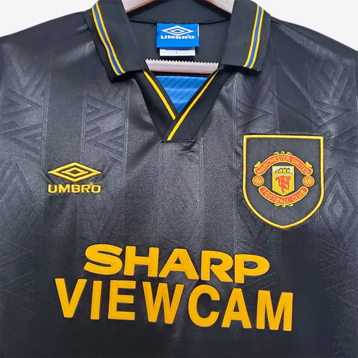 Manchester United 1993/95 Away Jersey - Retro Version - Image 8