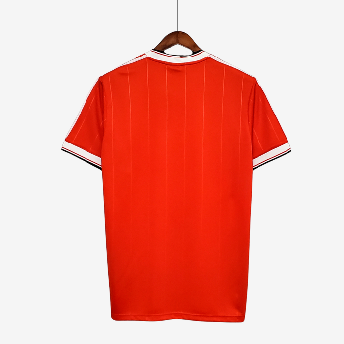 Manchester United 1983/84 Home Jersey - Retro Version - Image 3