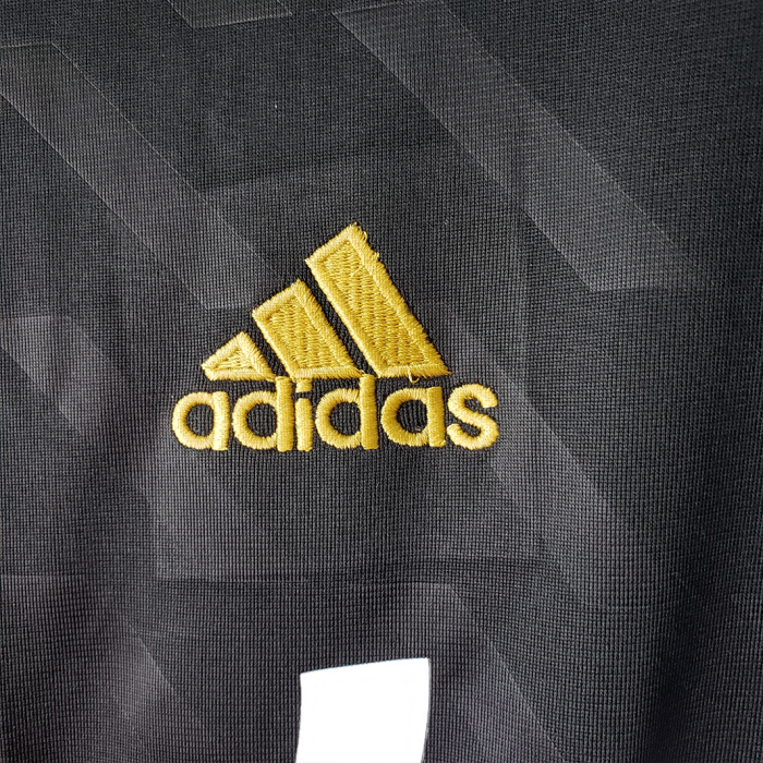 Real Madrid 2011/12 Away Jersey Long Sleeve - Retro Version - Image 4