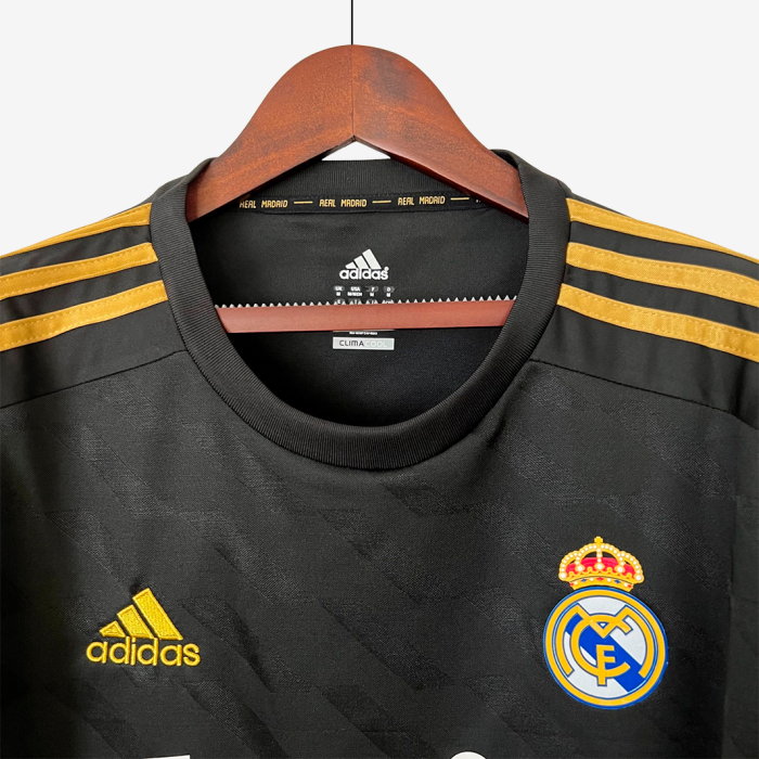 Real Madrid 2011/12 Away Jersey Long Sleeve – Retro Version - Image 7