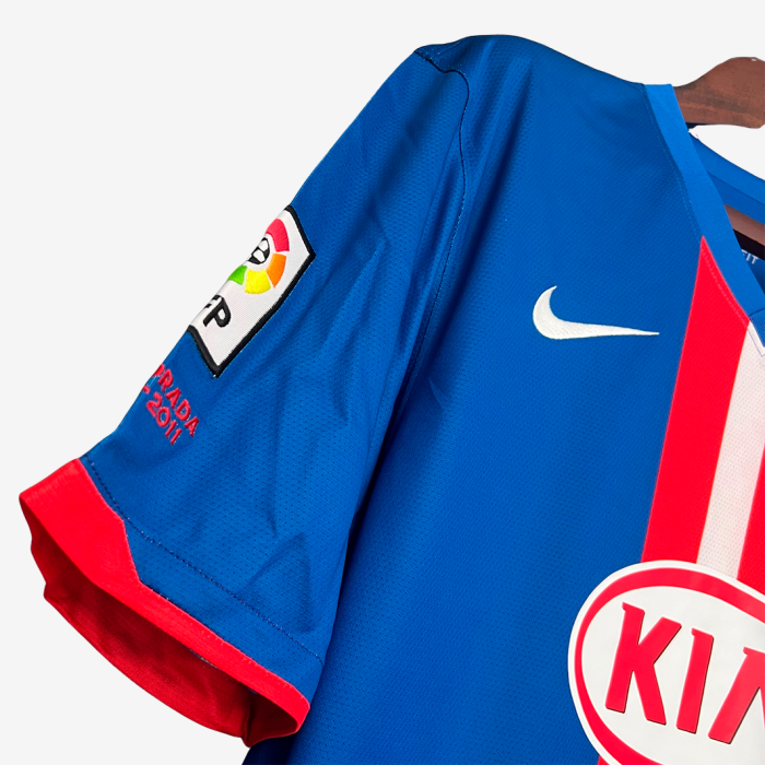 Atletico Madrid 2010/11 Away Jersey - Retro Version - Image 10